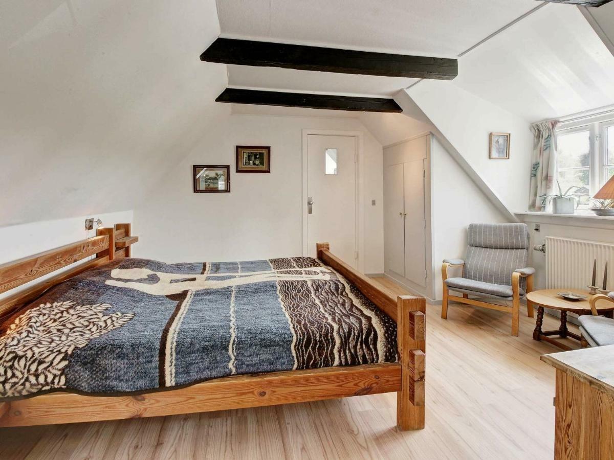 4 Person Holiday Home In Nex Langedeby Екстер'єр фото